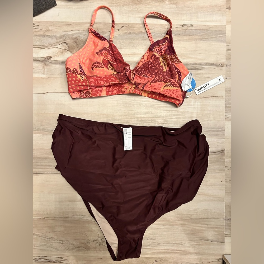 Cupshe maternity bikini. Maroon. L top, XL bottom